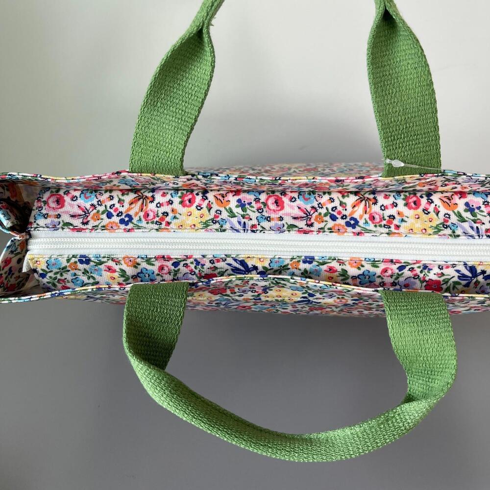 Cath Kidston Flower Field Medium Crossbody Book Bag/Tote New NWT - Picture 5 of 6